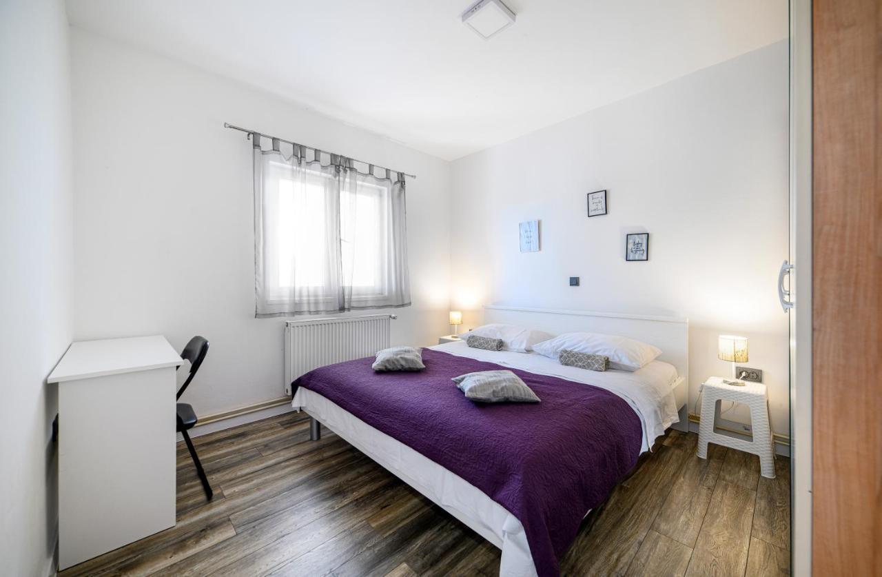 Holiday Home Rokoko Šibenik Buitenkant foto