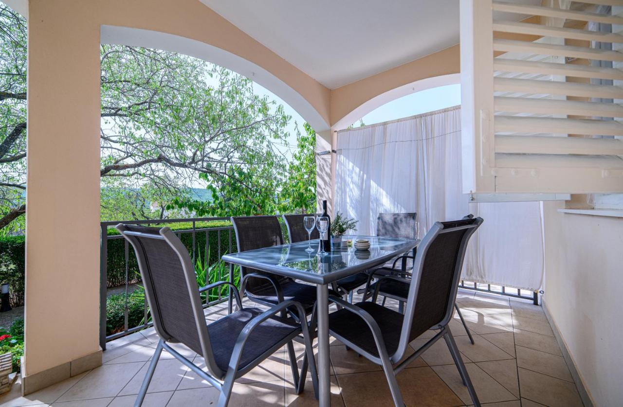Holiday Home Rokoko Šibenik Buitenkant foto
