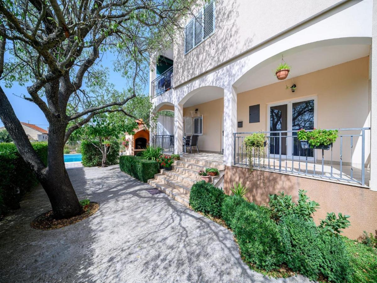 Holiday Home Rokoko Šibenik Buitenkant foto